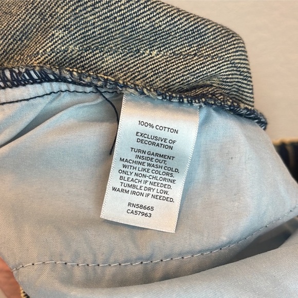 NWT BP Pride Gender Inclusive Belted Denim Cargo Pants Size Small - Picture 11 of 11